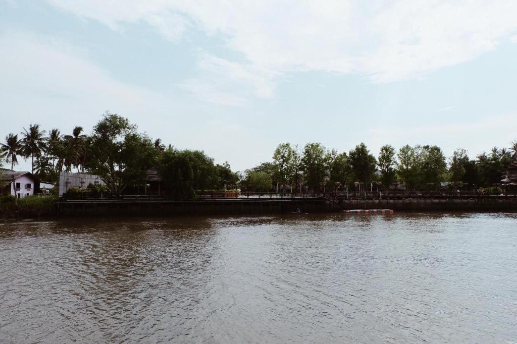 Ruennamyen Resort Amphawa Samut Songkhram Exteriér fotografie