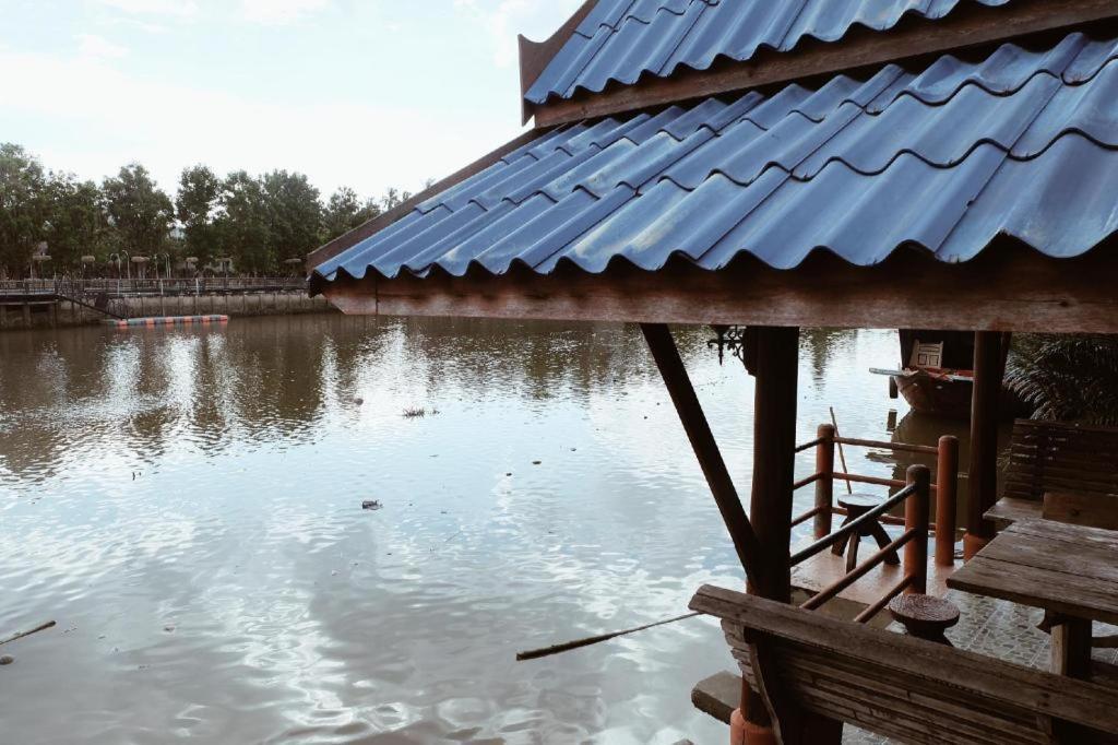 Ruennamyen Resort Amphawa Samut Songkhram Exteriér fotografie
